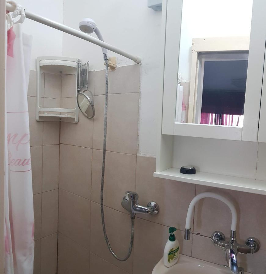 Cozy Flat With Parking Well-Placed Near Tlv Airport Apartamento Lod Exterior foto